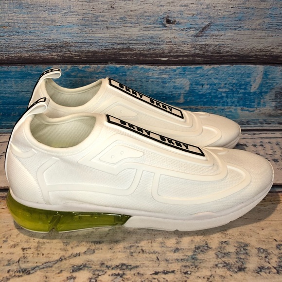 Women’s DKNY White Nilli Nylon Trainers Sock - Picture 3 of 8